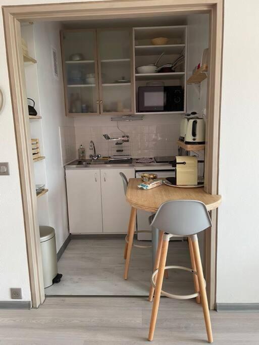 Petit Studio Zen Avec Parking Gratuit Reserve Houlgate Bagian luar foto